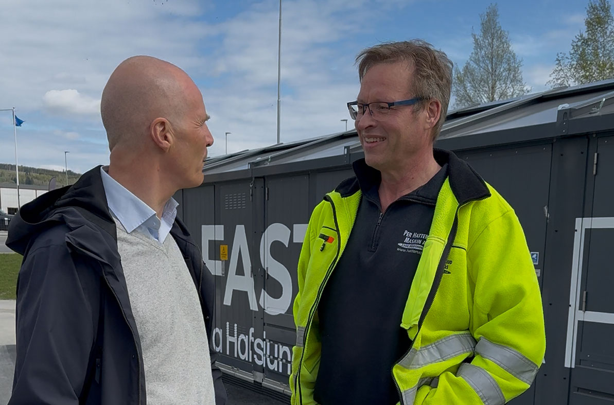 Paal-Berg-og-Per-Hatterud-i-samtale gutta